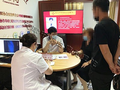 <b>男性患的白癜风怎么治疗才对?</b>